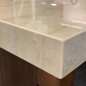 Mitred Edge Quartz in Kenya: The Ultimate 40mm Look for Less